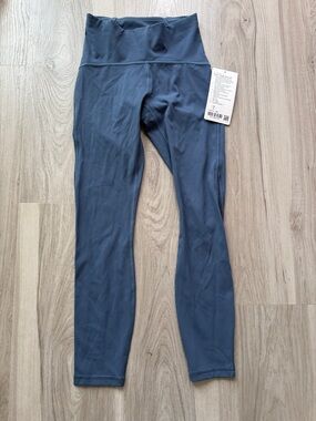 NWT lululemon Train Times 7/8